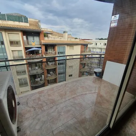 Enjoy Lloret Апартаменти